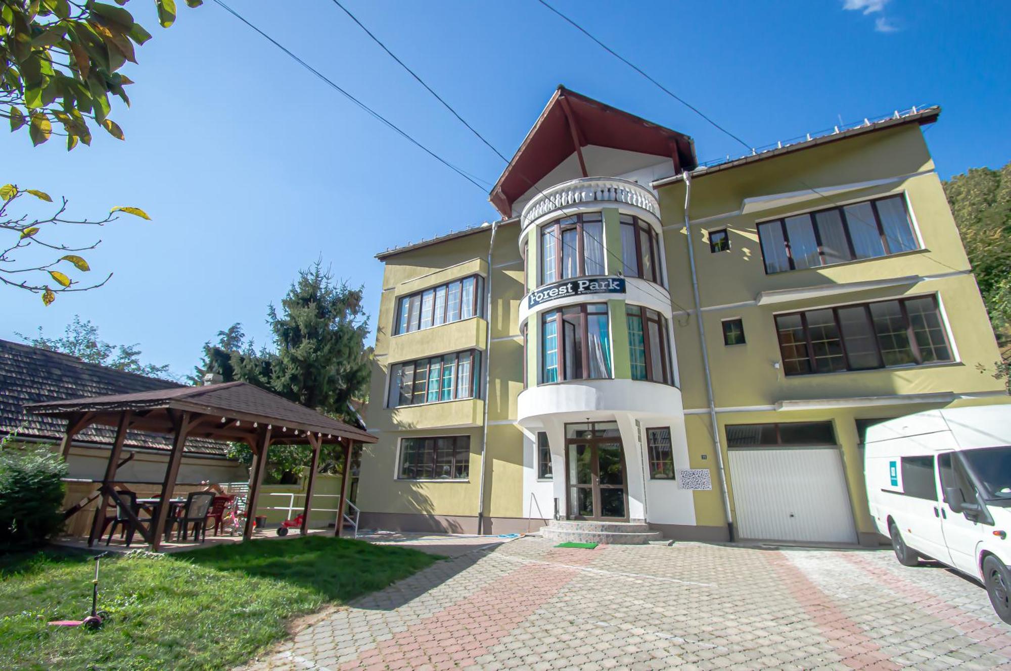 Pensiune Forest Park Baia Mare Buitenkant foto